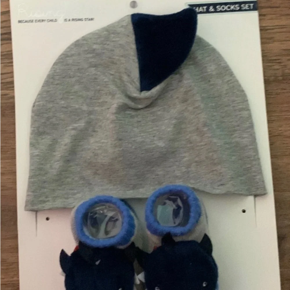 HAT and Sock Set By Rising Star, 0-12 Months, Boy, Dragon Design, Brand New